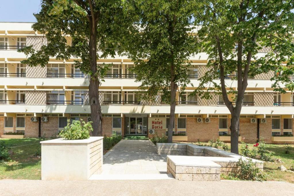 Hotel Dacia ネプトゥン エクステリア 写真